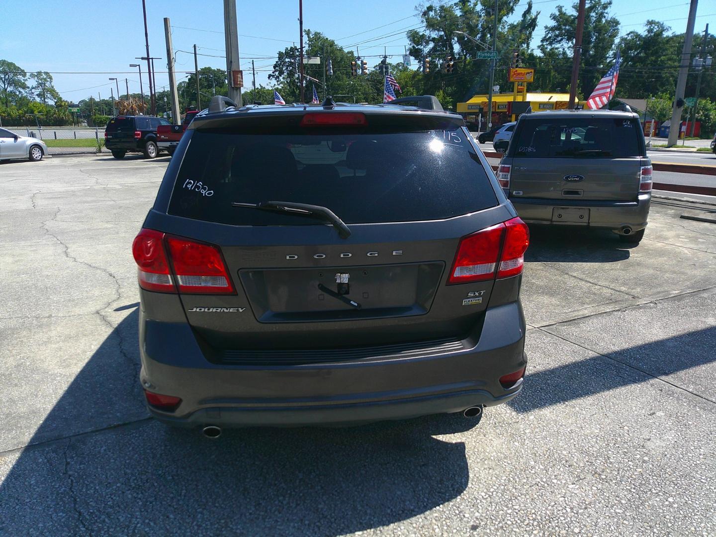 2017 GRAY DODGE JOURNEY SXT (3C4PDCBG6HT) , located at 10405 Abercorn Street, Savannah, GA, 31419, (912) 921-8965, 31.988262, -81.131760 - Photo#3